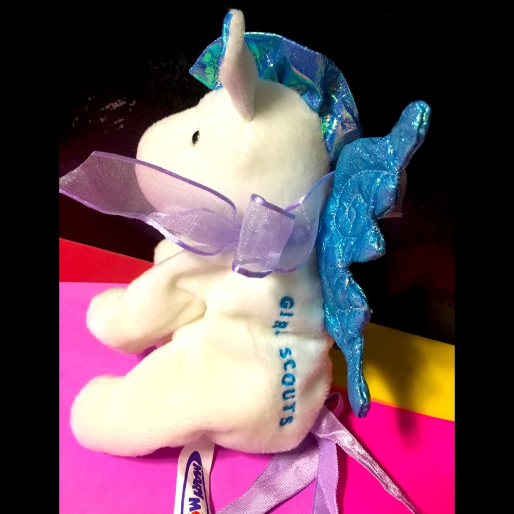 Girl Scouts Pegasus Unicorn Beanie Flying Up